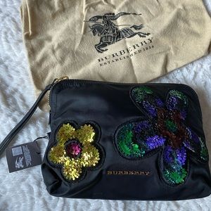 NWT Authentic Small Burberry pouch